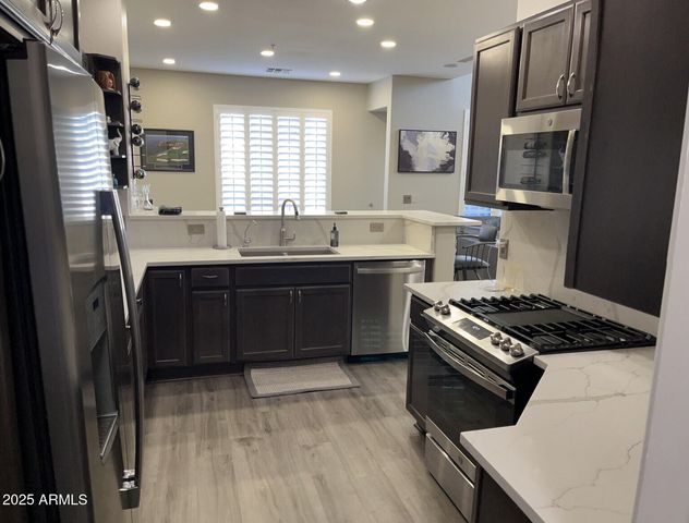 7445 E EAGLE CREST Drive 1064, Mesa, AZ 85207