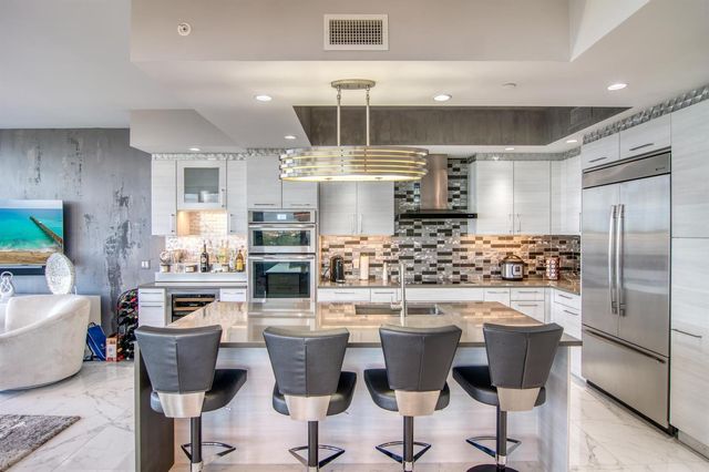 1 Water Club Way 601, North Palm Beach, FL 33408
