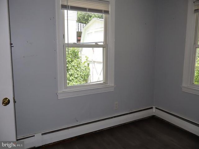 743 SHARON AVE, Darby, PA 19023