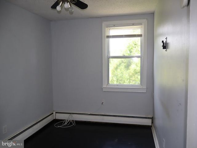743 SHARON AVE, Darby, PA 19023