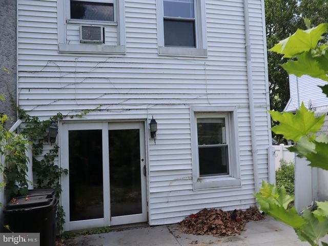 743 SHARON AVE, Darby, PA 19023