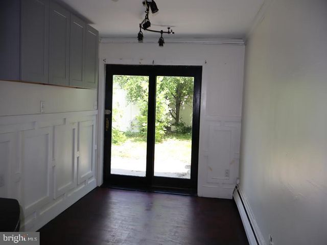 743 SHARON AVE, Darby, PA 19023