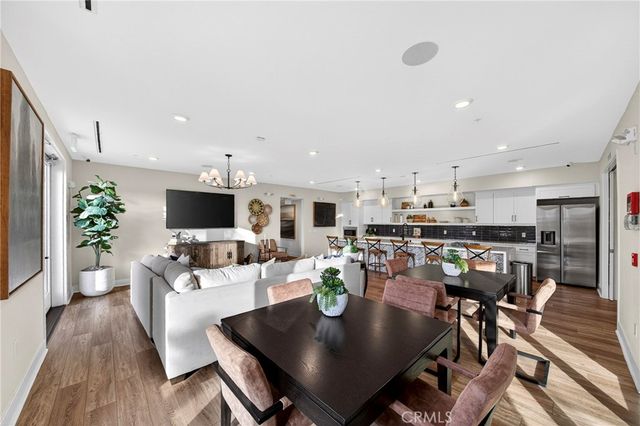 5000 Clementine Lane, Cypress, CA 90630