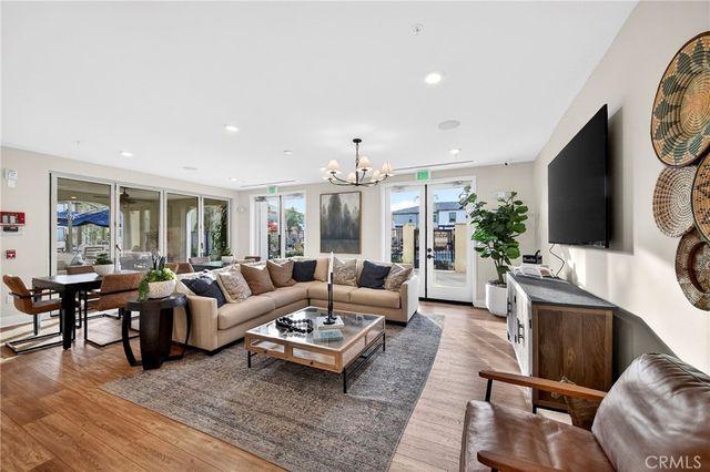 5000 Clementine Lane, Cypress, CA 90630