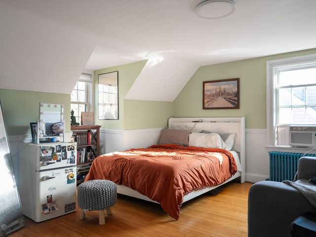 642 Pleasant Valley Parkway, Providence, RI 02908