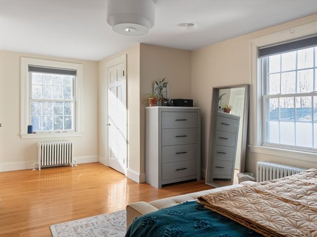 642 Pleasant Valley Parkway, Providence, RI 02908