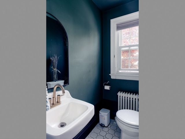 642 Pleasant Valley Parkway, Providence, RI 02908