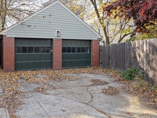 642 Pleasant Valley Parkway, Providence, RI 02908