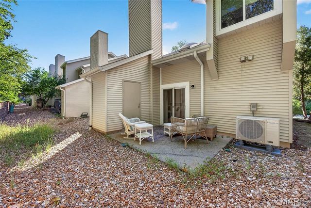 1 Rue De Paix 6, Lake St Louis, MO 63367