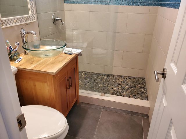 135 PEACE AVENUE, Tavernier, FL 33070