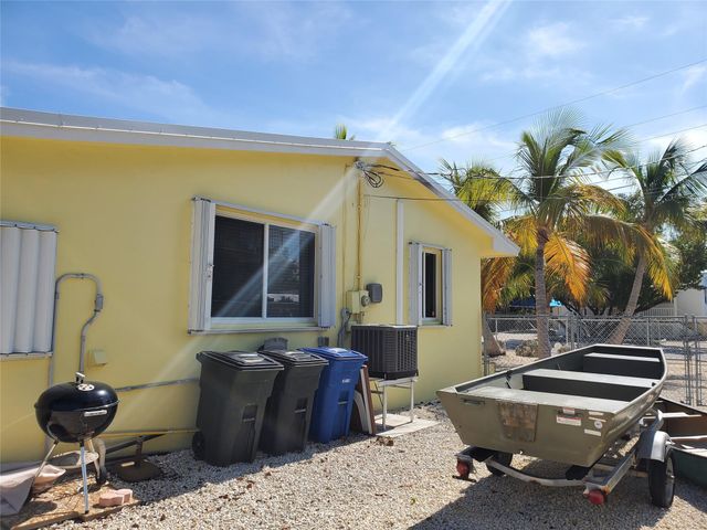 135 PEACE AVENUE, Tavernier, FL 33070