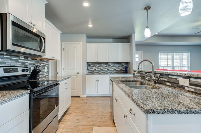 8801 15th Street, Lubbock, TX 79416