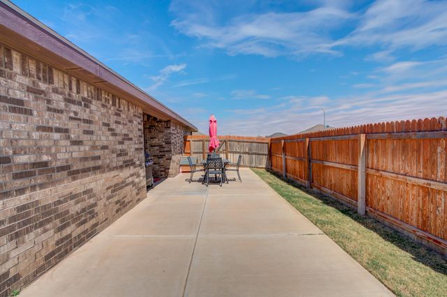 8801 15th Street, Lubbock, TX 79416