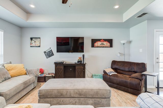 8801 15th Street, Lubbock, TX 79416