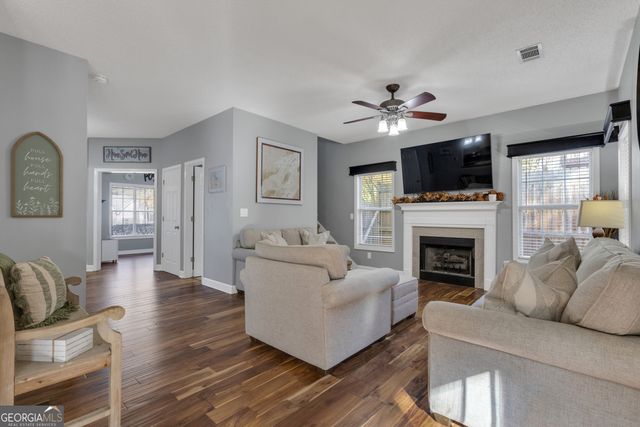 270 Sturgess Run, Sharpsburg, GA 30277