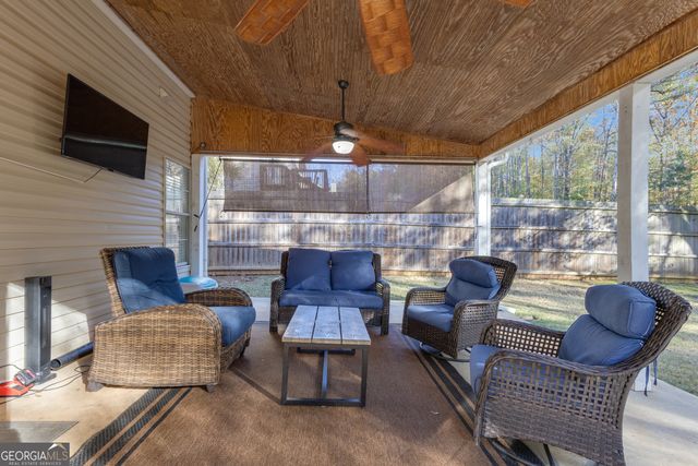 270 Sturgess Run, Sharpsburg, GA 30277