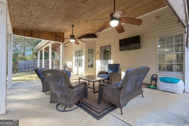 270 Sturgess Run, Sharpsburg, GA 30277