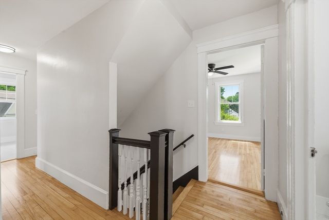 87 Malden St, Worcester, MA 01606