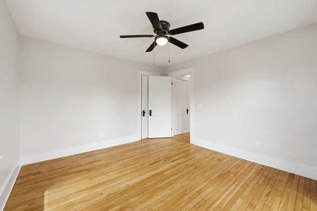 87 Malden St, Worcester, MA 01606
