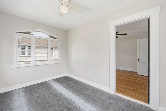 87 Malden St, Worcester, MA 01606