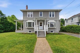 87 Malden St, Worcester, MA 01606