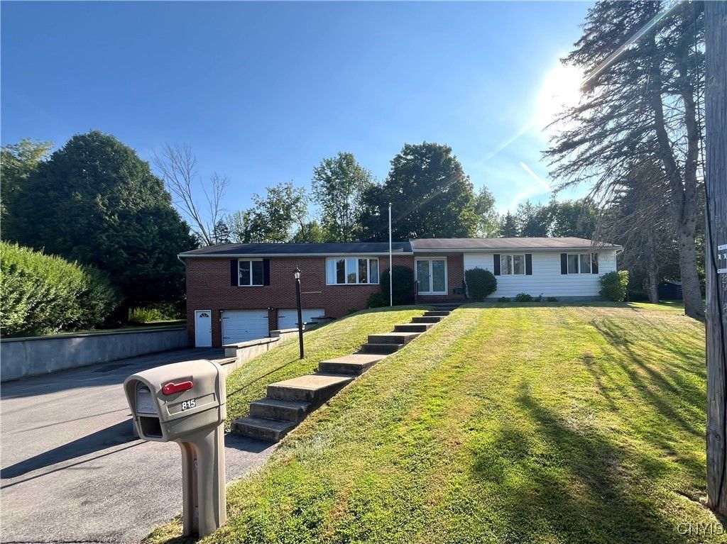 815 Hillview Drive, Herkimer, NY 13350