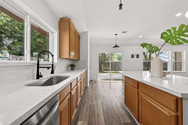 5535 Gable Meadows Drive, Sugar Land, TX 77479
