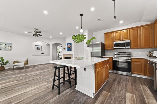 5535 Gable Meadows Drive, Sugar Land, TX 77479