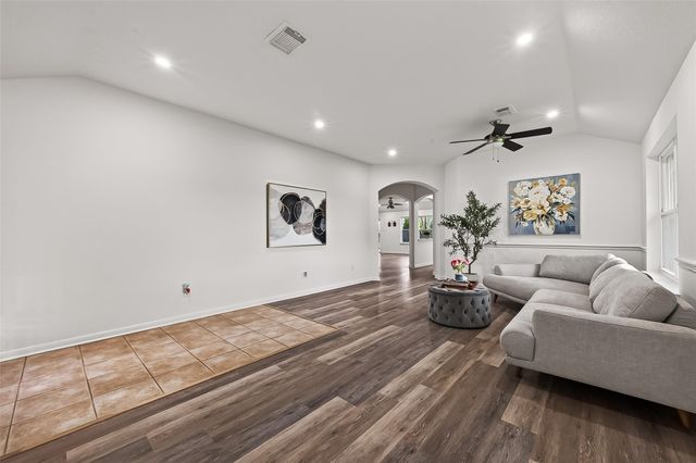 5535 Gable Meadows Drive, Sugar Land, TX 77479