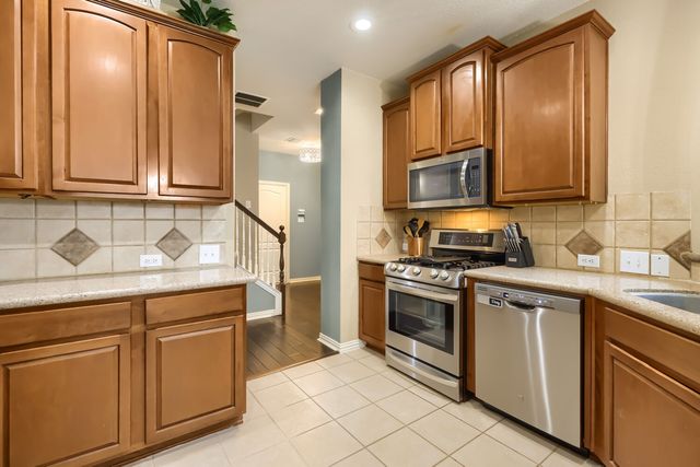 617 Raford Hill Lane, Richardson, TX 75081