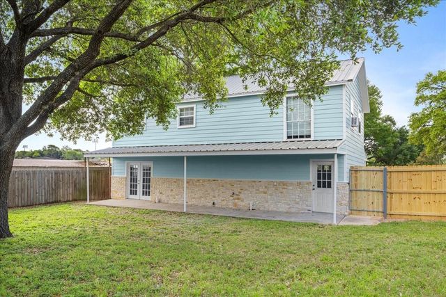 103 Emile Street, Brenham, TX 77833