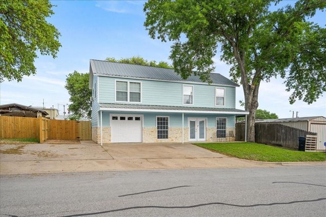 103 Emile Street, Brenham, TX 77833