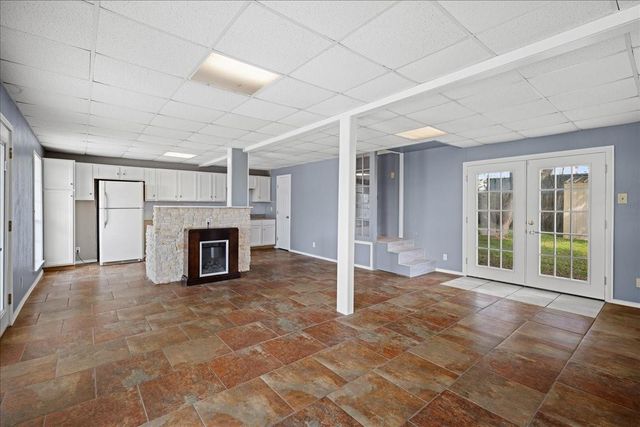 103 Emile Street, Brenham, TX 77833