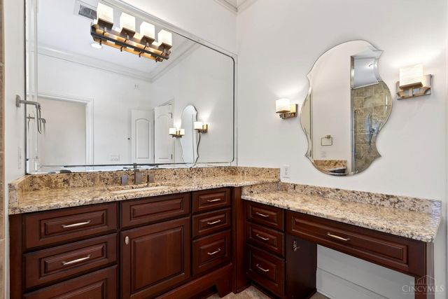 5369 North Shore Place, Deerfield Twp., OH 45040