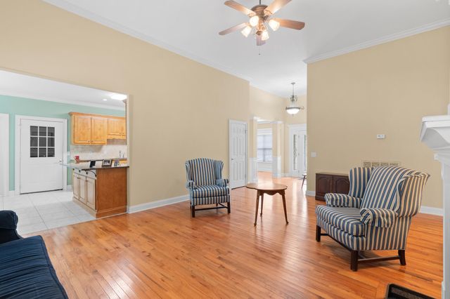 7728 Prince Drive, Ooltewah, TN 37363
