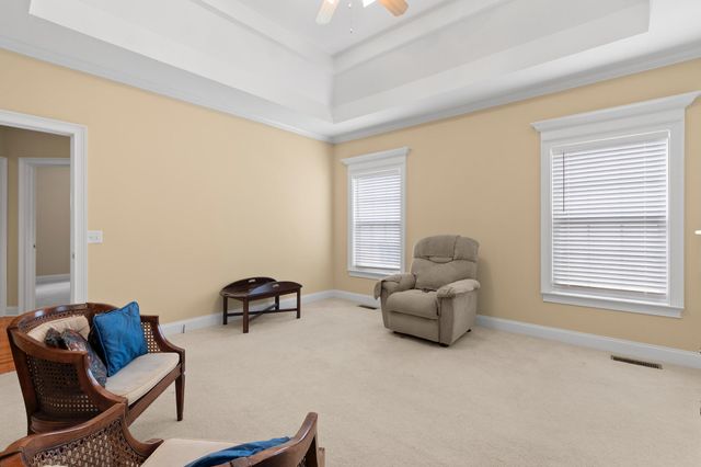 7728 Prince Drive, Ooltewah, TN 37363