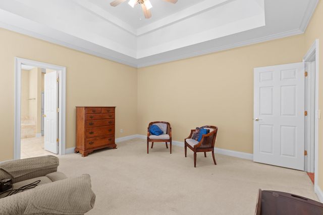 7728 Prince Drive, Ooltewah, TN 37363