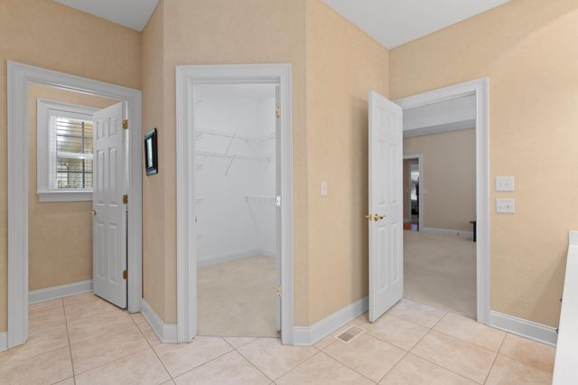 7728 Prince Drive, Ooltewah, TN 37363