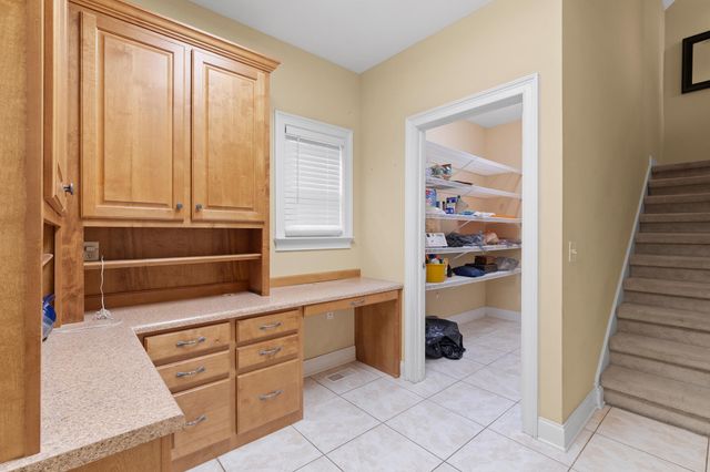 7728 Prince Drive, Ooltewah, TN 37363
