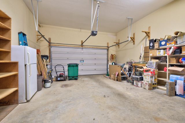 7728 Prince Drive, Ooltewah, TN 37363