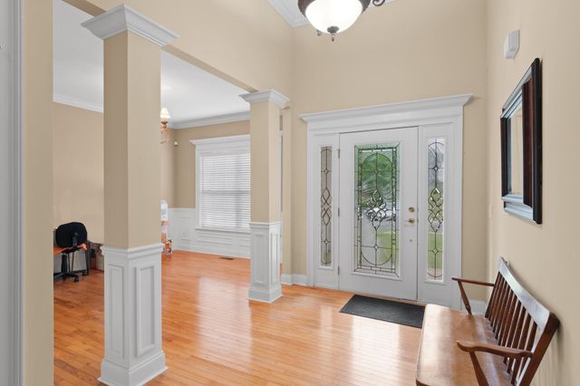 7728 Prince Drive, Ooltewah, TN 37363