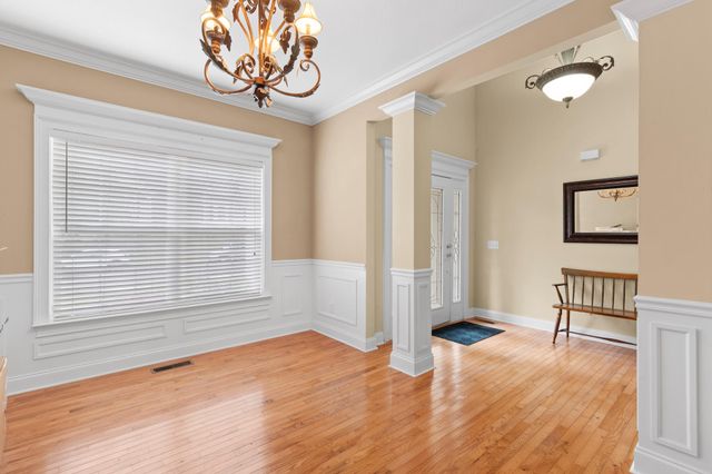 7728 Prince Drive, Ooltewah, TN 37363