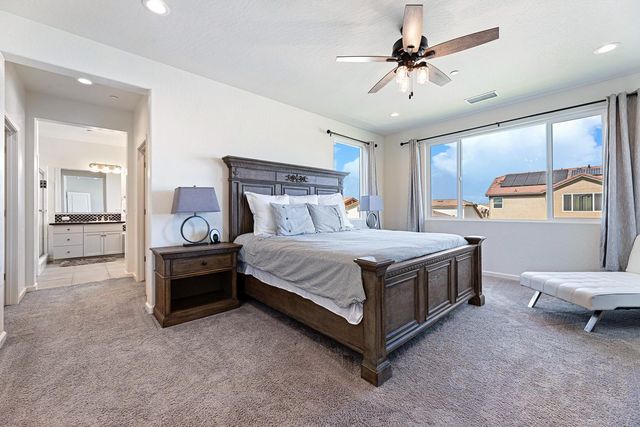 1006 La Canada Avenue, Clovis, CA 93619