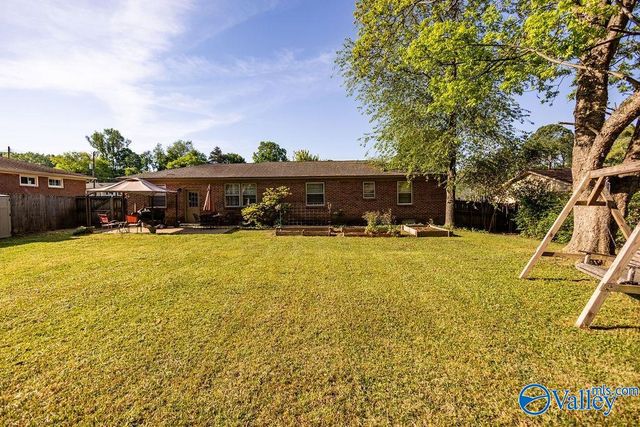 11506 Maplecrest Drive, Huntsville, AL 35803