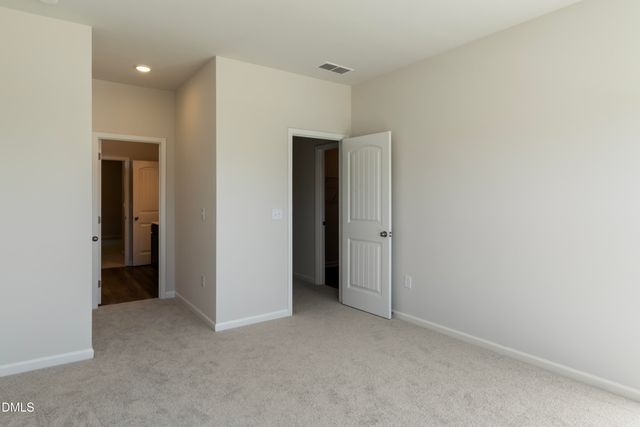 165 Democracy Drive, Smithfield, NC 27577