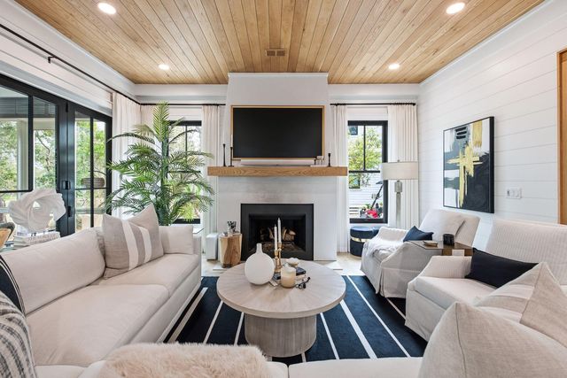 657 Western Lake Drive, Santa Rosa Beach, FL 32459