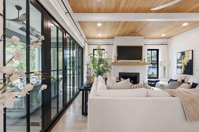 657 Western Lake Drive, Santa Rosa Beach, FL 32459