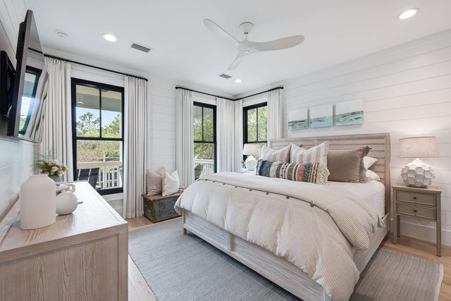 657 Western Lake Drive, Santa Rosa Beach, FL 32459