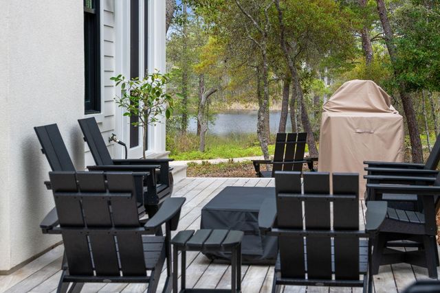 657 Western Lake Drive, Santa Rosa Beach, FL 32459