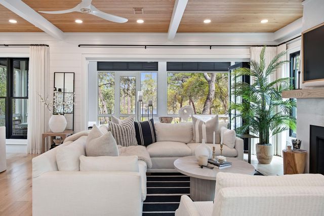 657 Western Lake Drive, Santa Rosa Beach, FL 32459